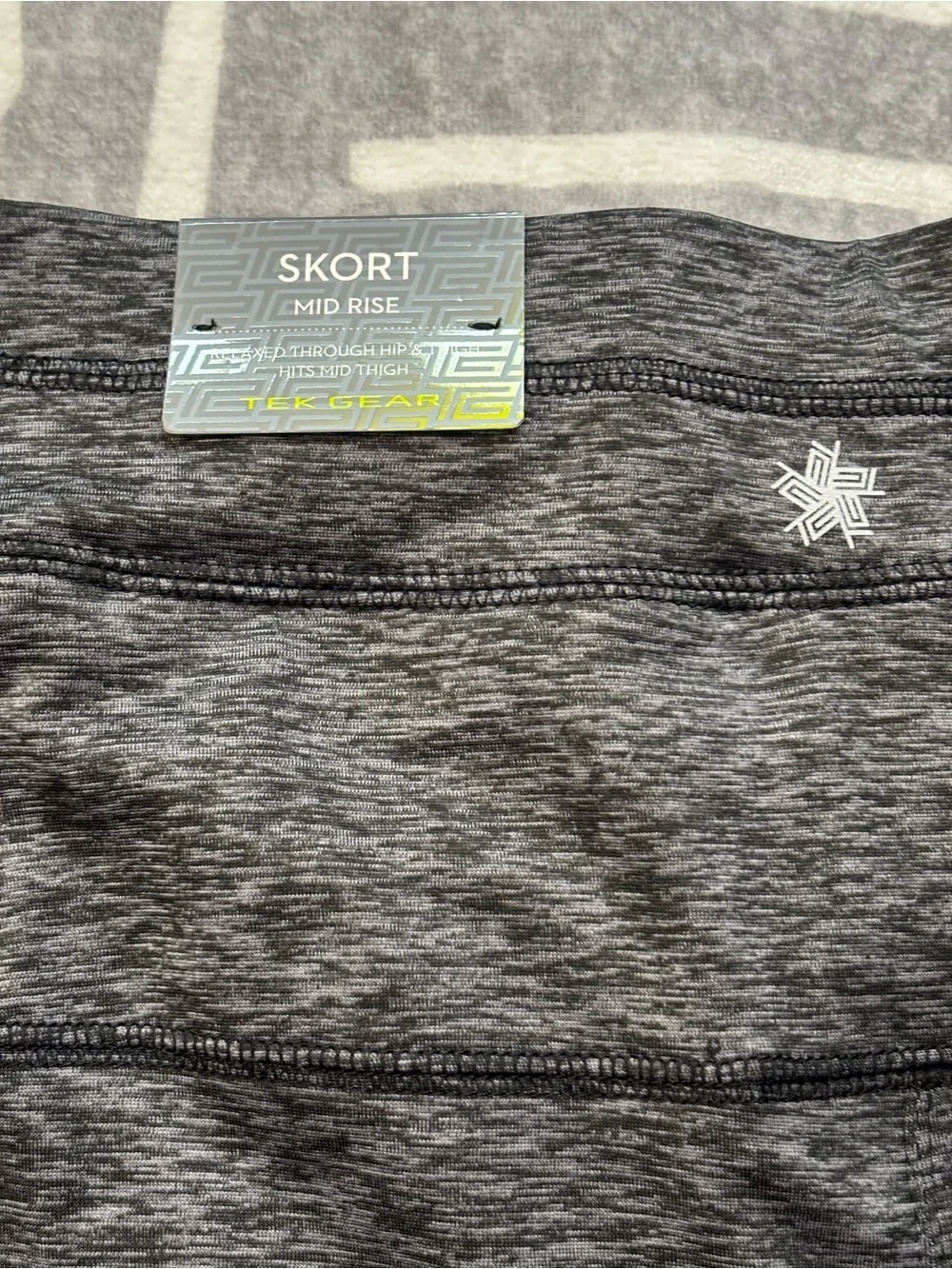 Skort tek gear Women's Dark Charcoal Athletic Skirt, XL, NWT, Gray, Grey